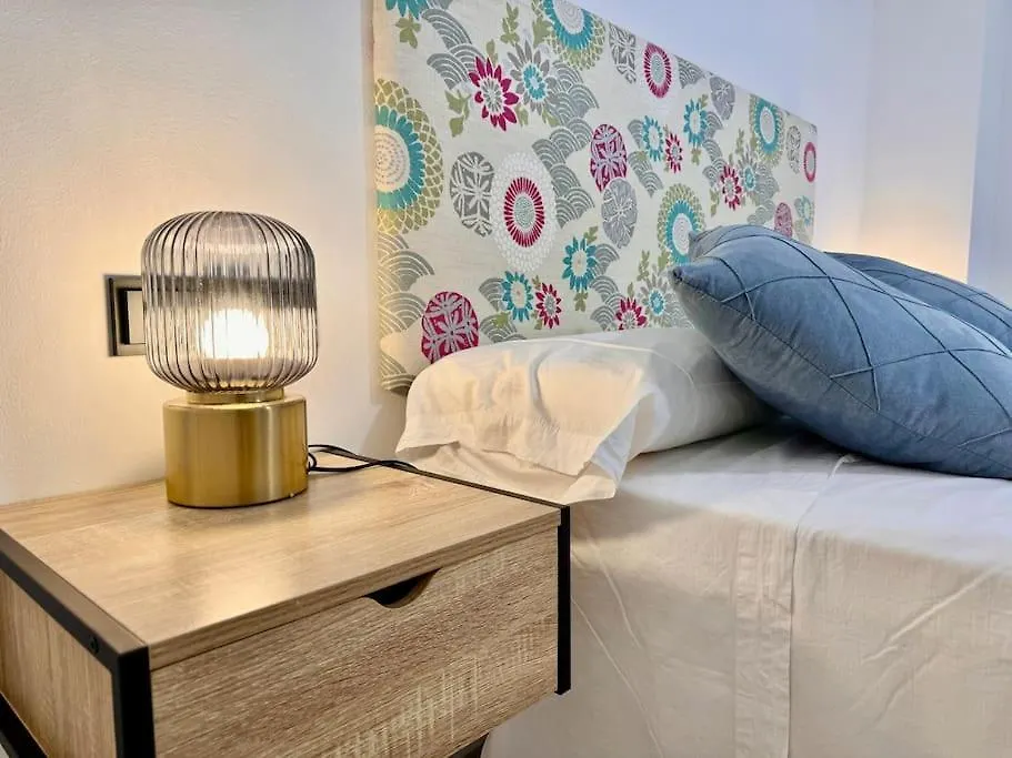 Primera Linea De Playa Apartamento Eleni Estepona 0*,  Spain
