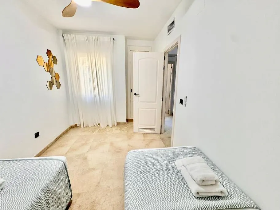 Apartment Primera Linea De Playa Apartamento Eleni Estepona Spain