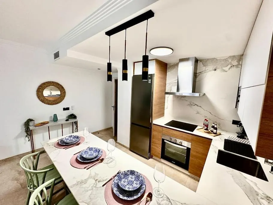 Primera Linea De Playa Apartamento Eleni Estepona